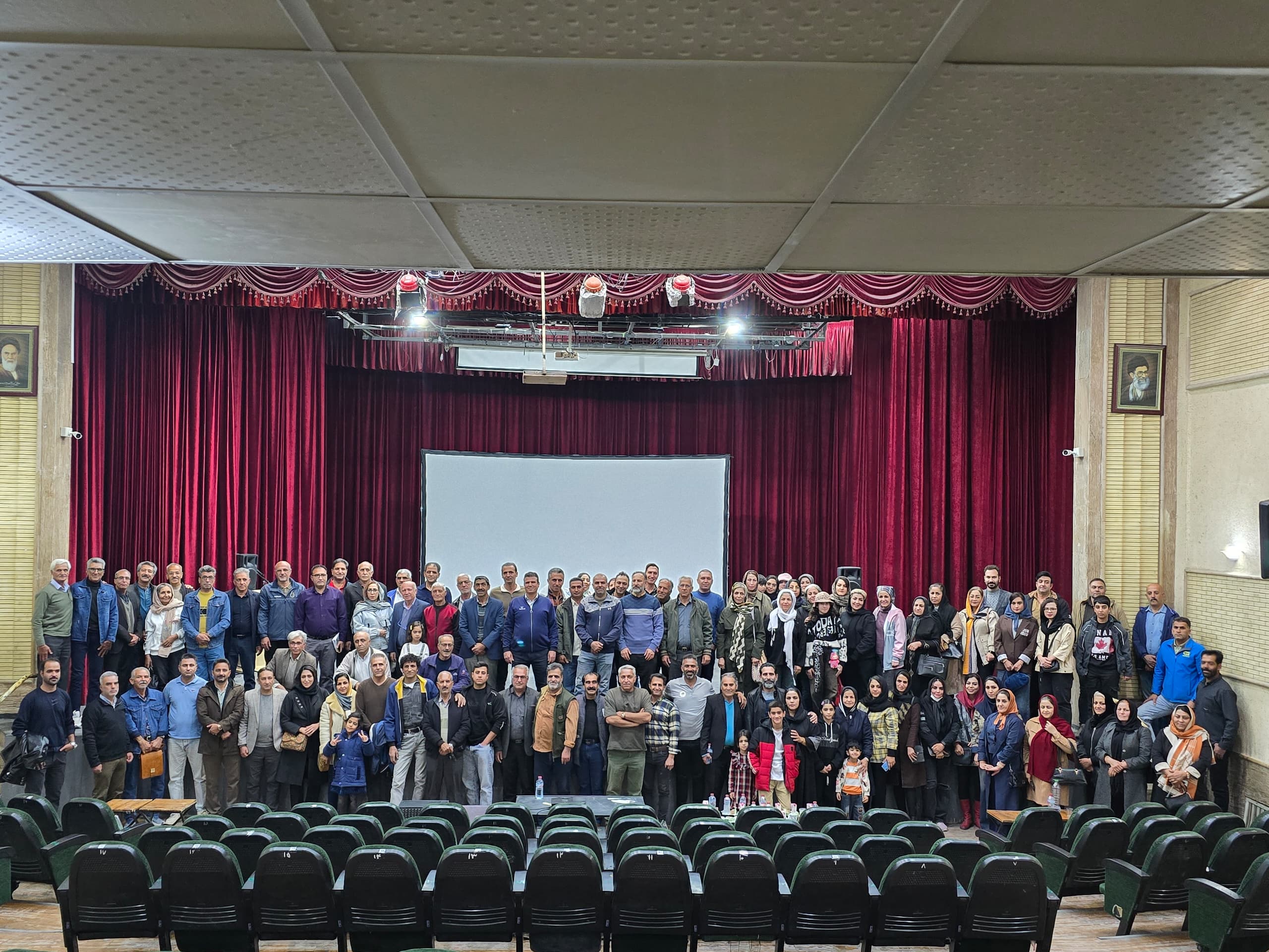 برگزاری ویژه برنامه روز کوهستان